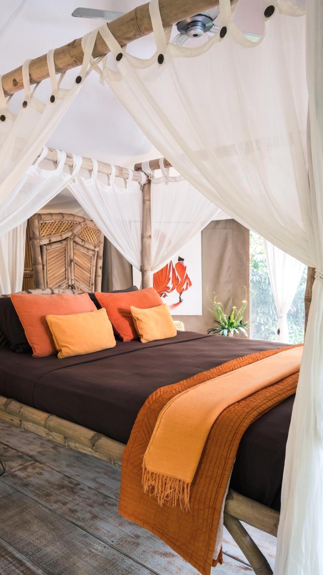 Sandat Glamping Tents Убуд Экстерьер фото